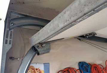 Garage Door Cables and Tracks | Garage Door Repair Chicago, IL